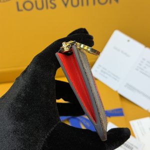 330¥ Premium Full-Steel Wallet, Authentic Design, Top-Grain Cowhide Leather, 163 Dynamic, Boutique-Style Packaging, Complete Set as Pictured: Packaging, Certificate of Authenticity, Copper Electronic Tag, Gift Bag! M81881